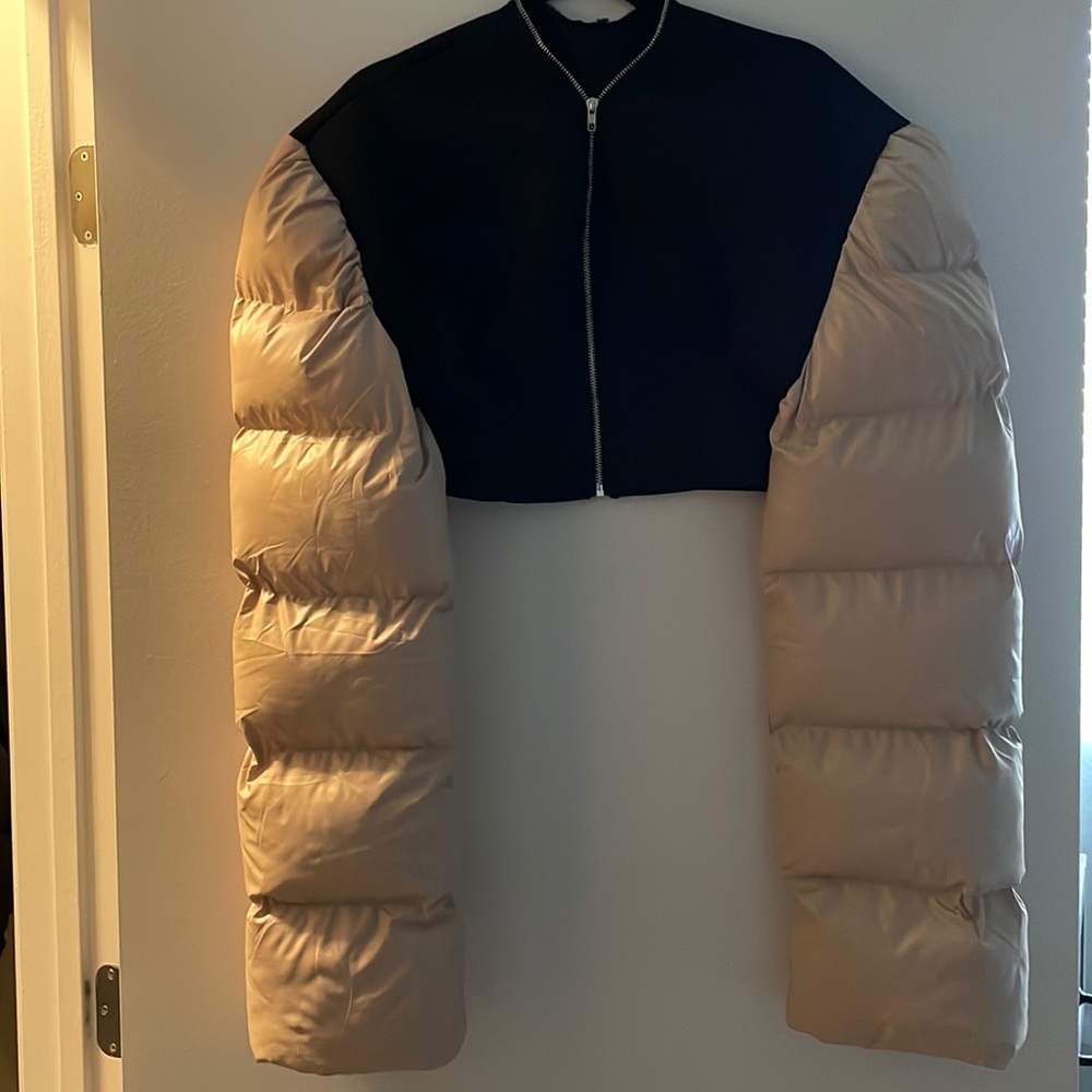 Crop puffer jacket